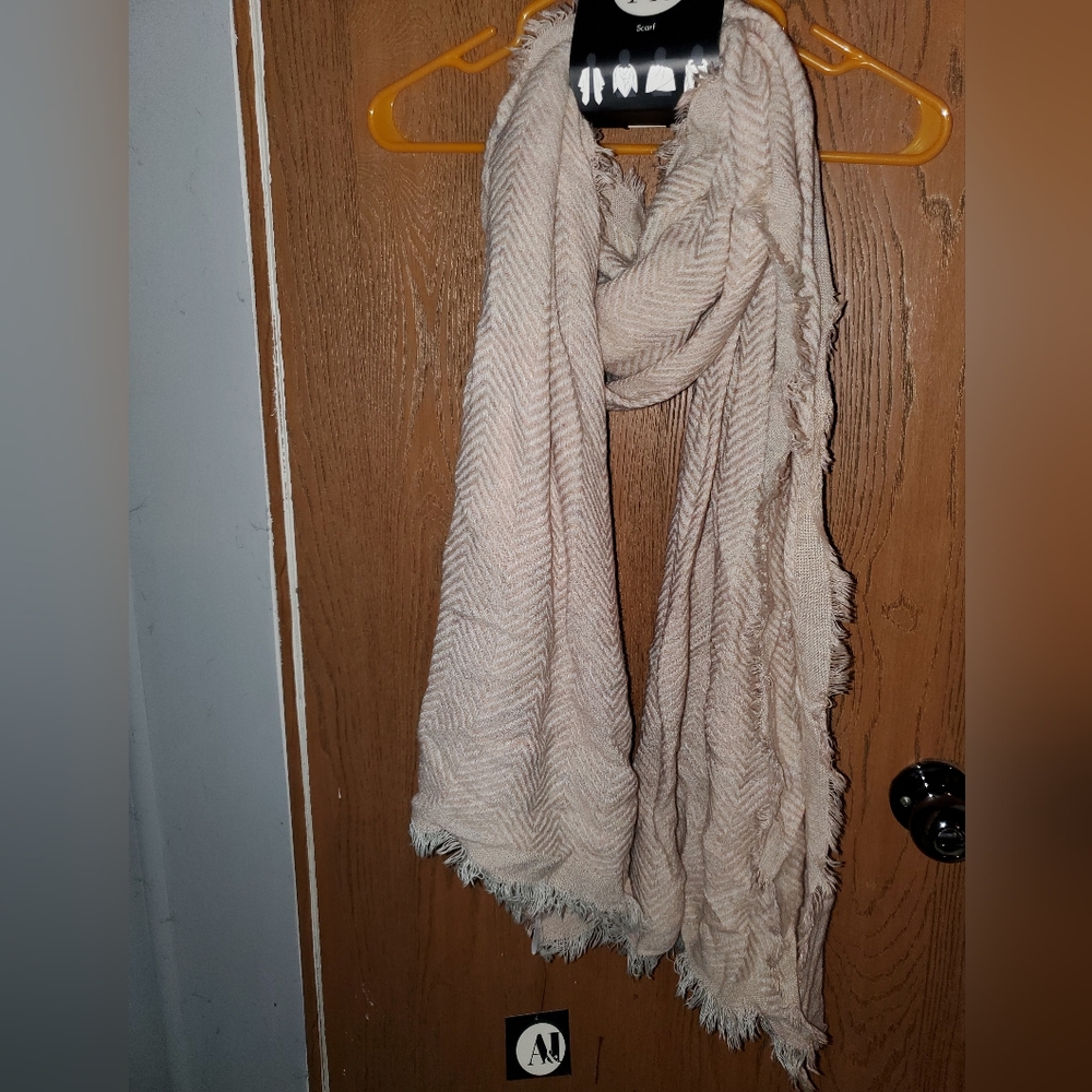 Infinity scarf